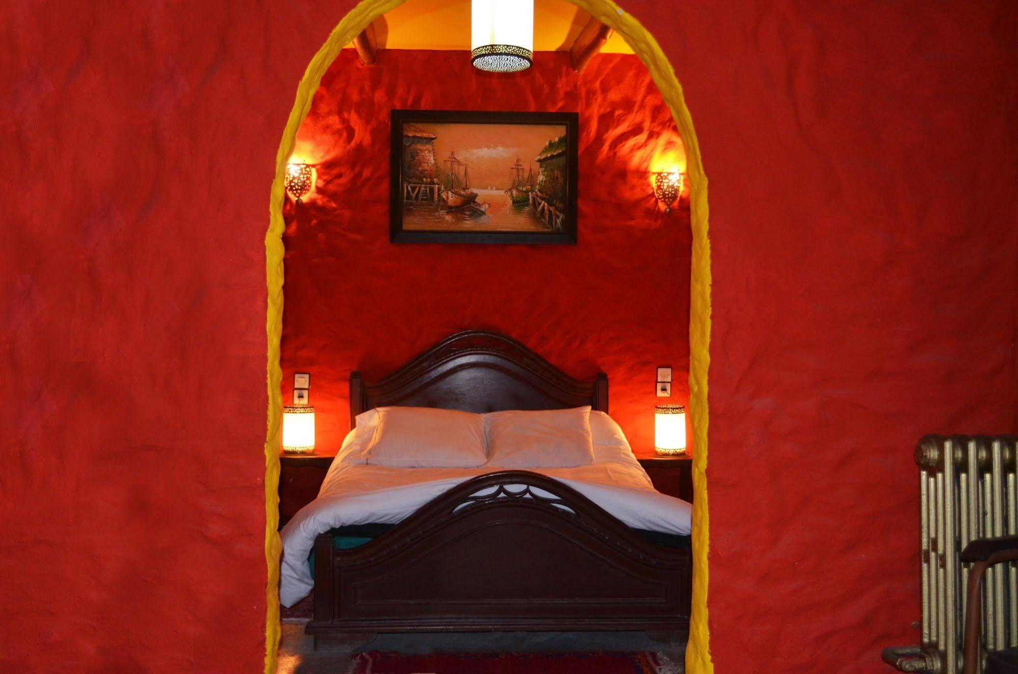 Hotel Sahara Есувейра Екстериор снимка