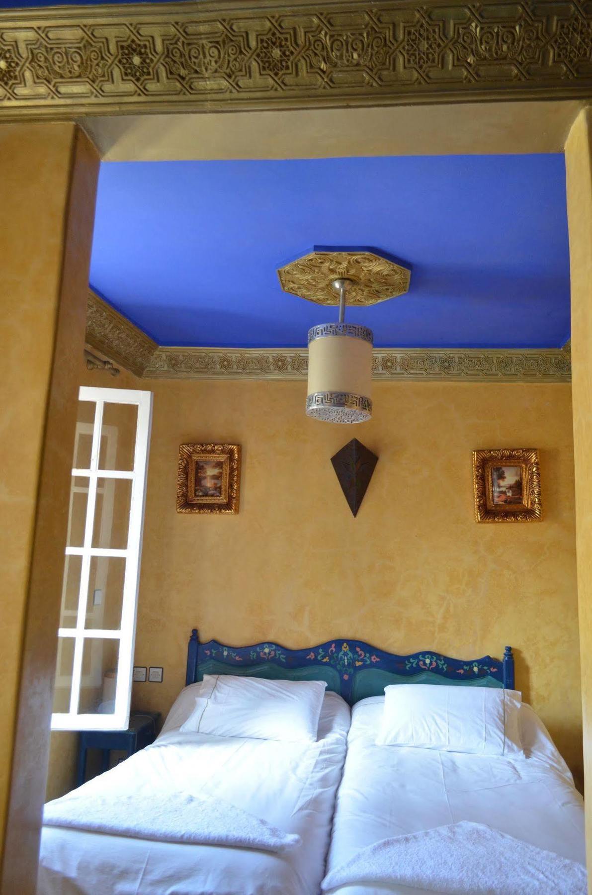 Hotel Sahara Есувейра Екстериор снимка